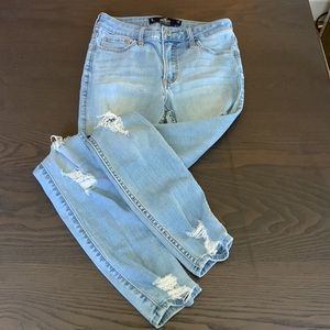 Hollister Mid-Rise Super Skinny Torn Jeans